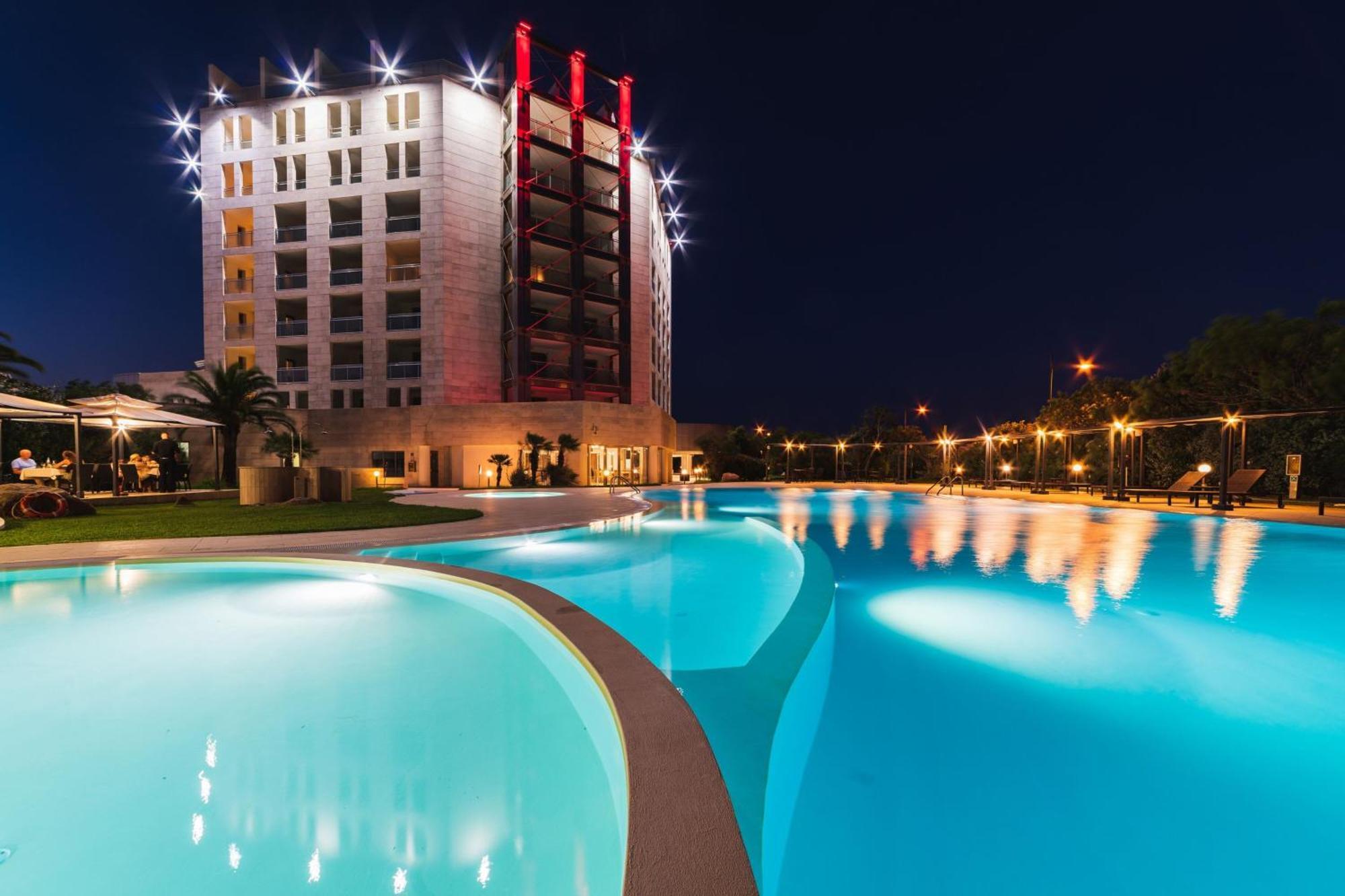 Delta Hotels By Marriott Olbia Sardinia אולביה מראה חיצוני תמונה